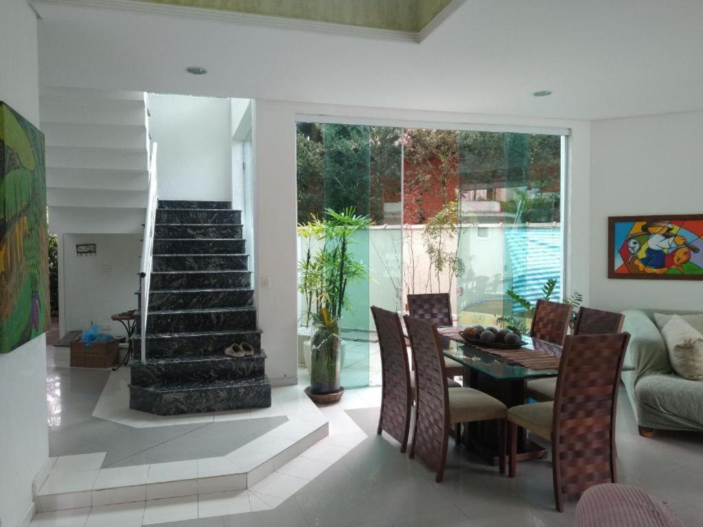 Casa Linda E Espacosa Com Piscina No Guaruja Exterior photo