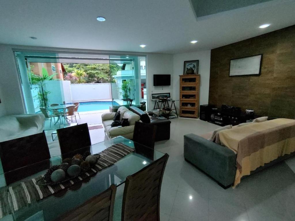 Casa Linda E Espacosa Com Piscina No Guaruja Exterior photo